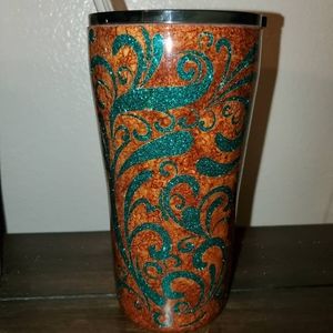 SOLD!  20oz Custom Glitter Tumbler
